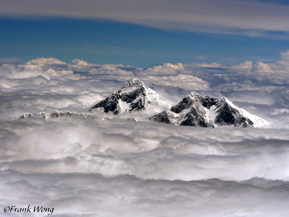 Another view of Mt Everest shot by Frank Wong.